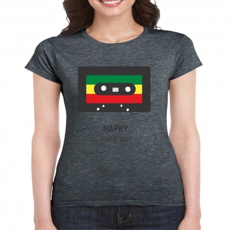 camiseta happy